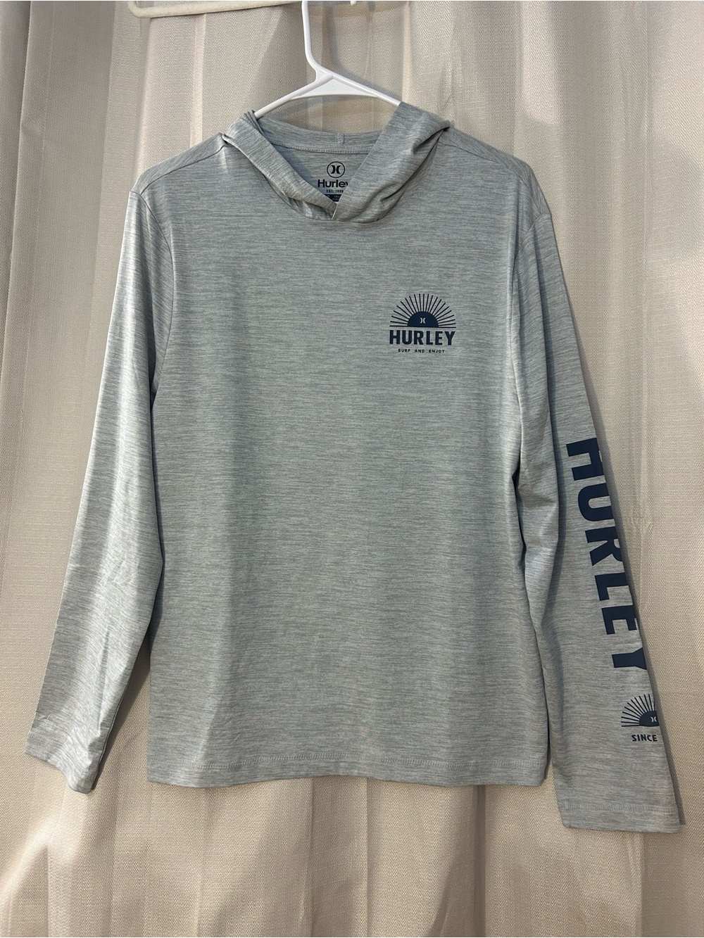 Hurley Men's Long Sleeve Hooded UV Tee
Performance Sun Shirt Gray S